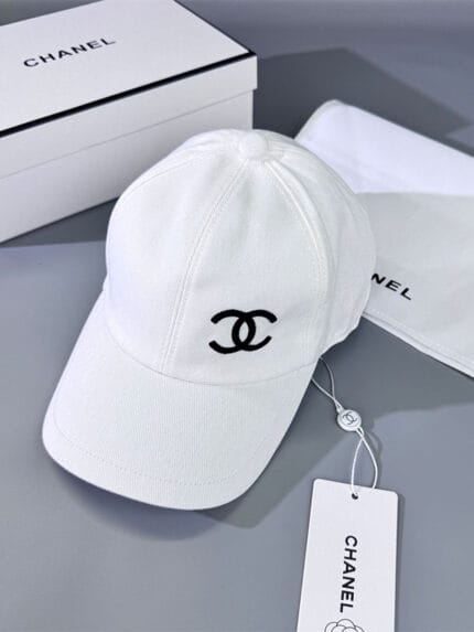 Chanel Pearl CC Baseball Cap (Black Safety Pin Print Lining) White - Master Quality 1:1